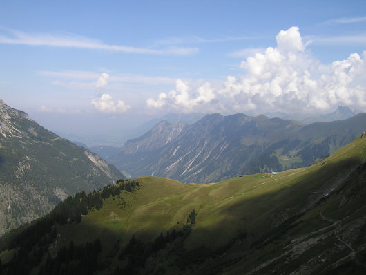 Blick zur Enzianhütte