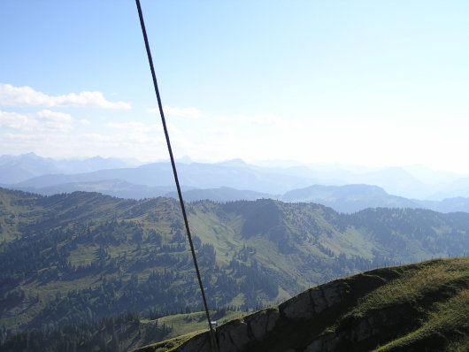 Blick zum Allgäuer Hauptkamm.