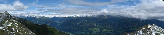 Panoram vom Teuchelspitz in die Hohen Tauern. Zum Vergrößern auf das Bild klicken.